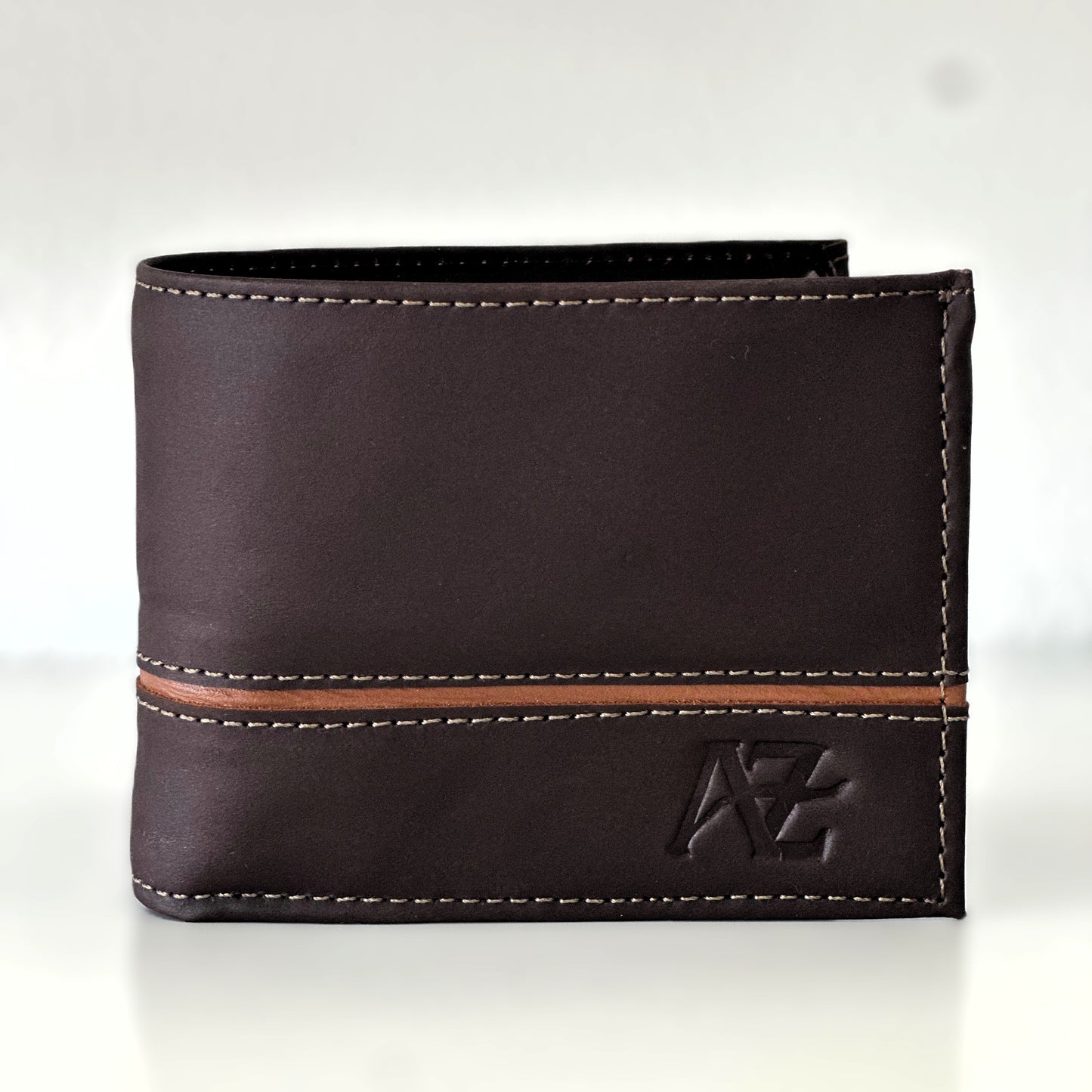 Billetera con franja decorativa