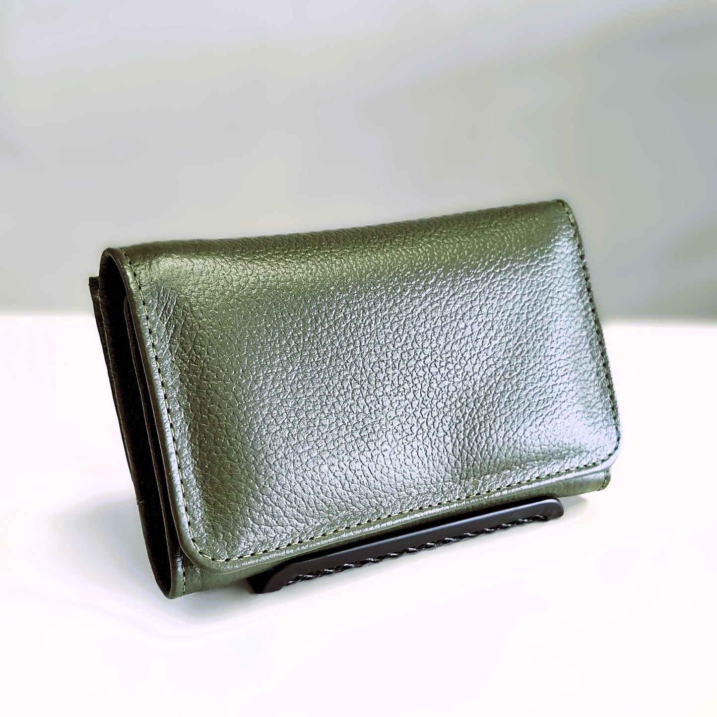Billetera Clavel