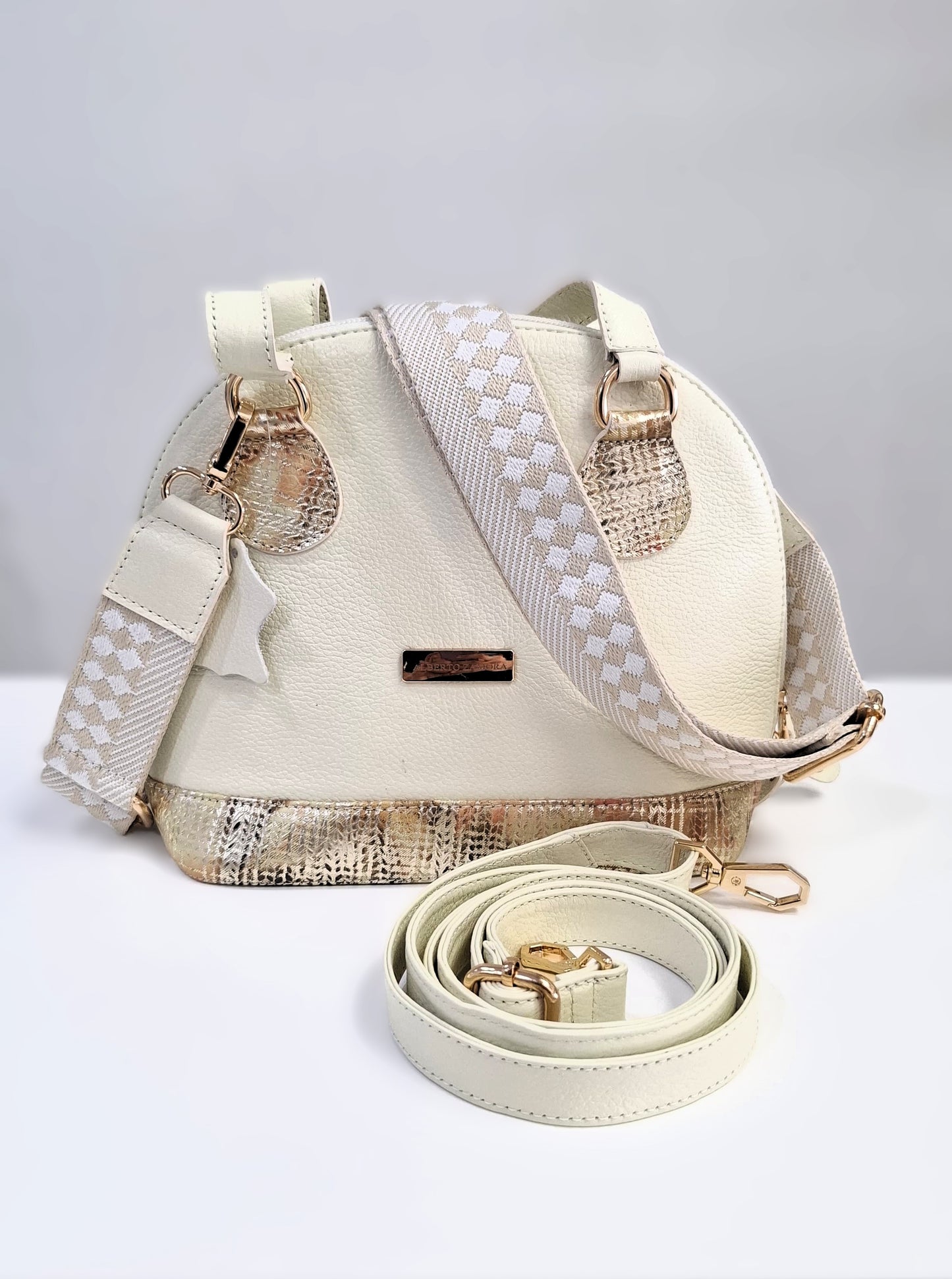 Bolso Curvo